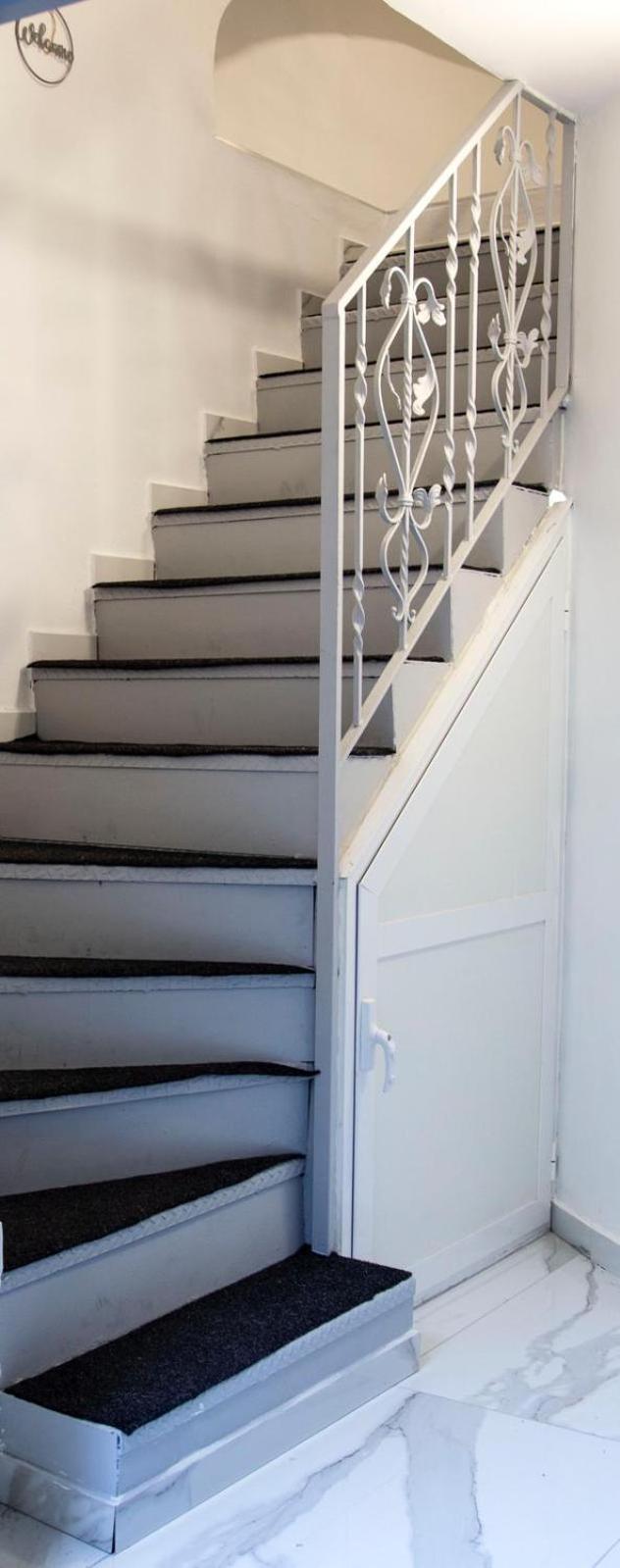 Tiluri Appartement Napels Buitenkant foto